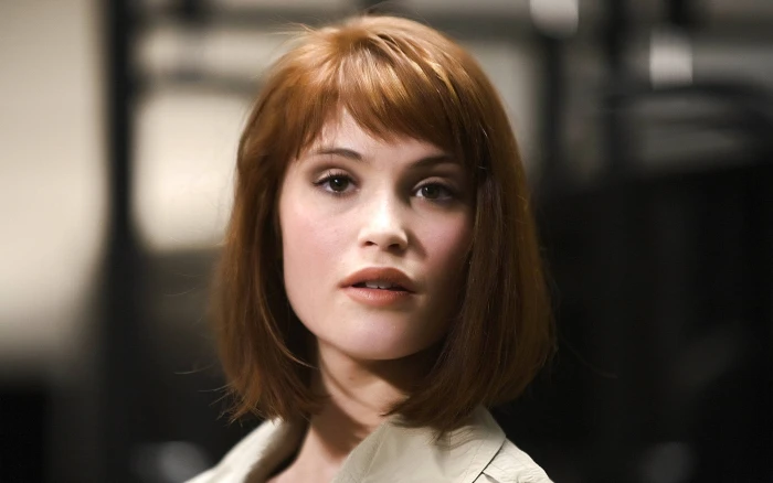 gemma arterton ginger short hair actress hollywood