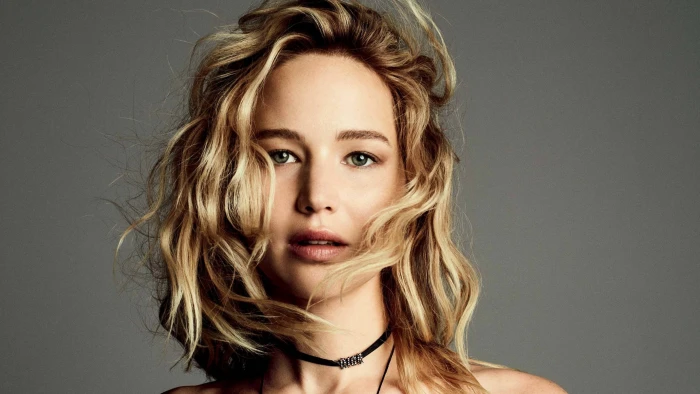 jennifer lawrence golden locks actress hollywood 2k
