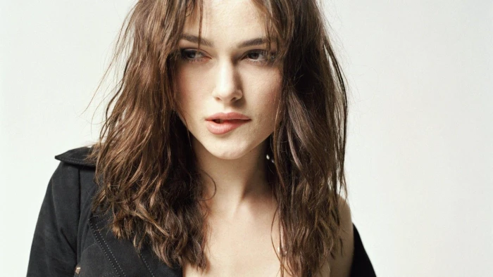 keira knightley lip bite portrait actress hollywood