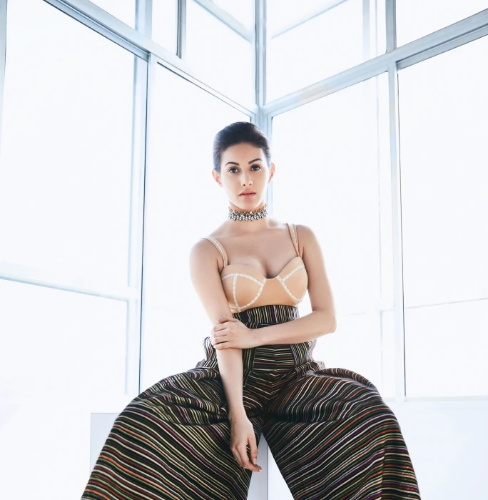 Model Actress Amyra Dastur 2k
