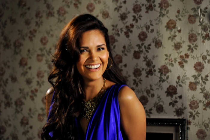 actress babe bollywood esha gupta indian model 2k