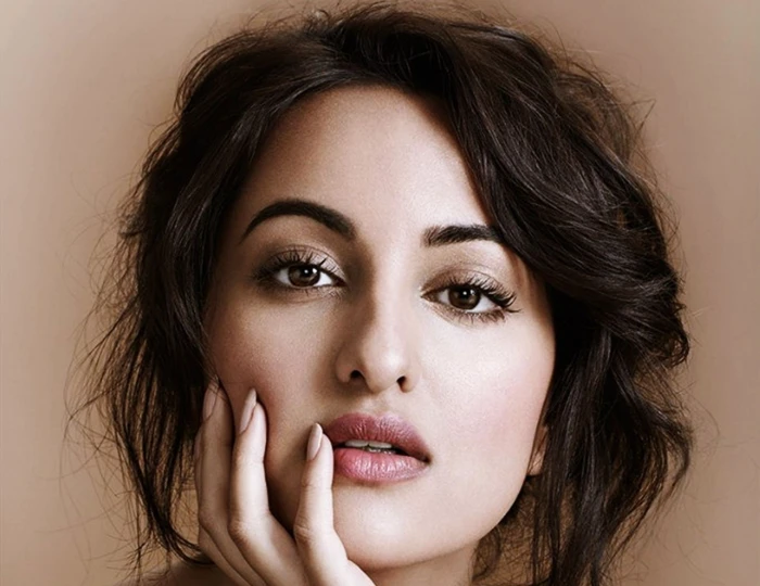 actress babe bollywood indian model sinha sonakshi