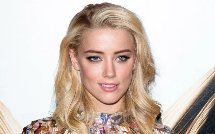 Actresses Amber Heard hair portrait blond headshot
