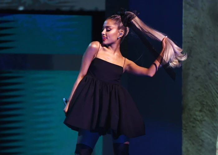 Actresses Ariana Grande American Singer 2k