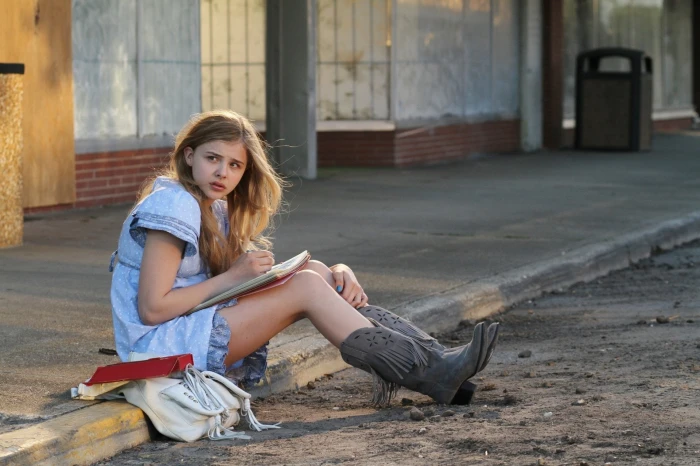 Actresses Chlo Grace Moretz full length sitting one person