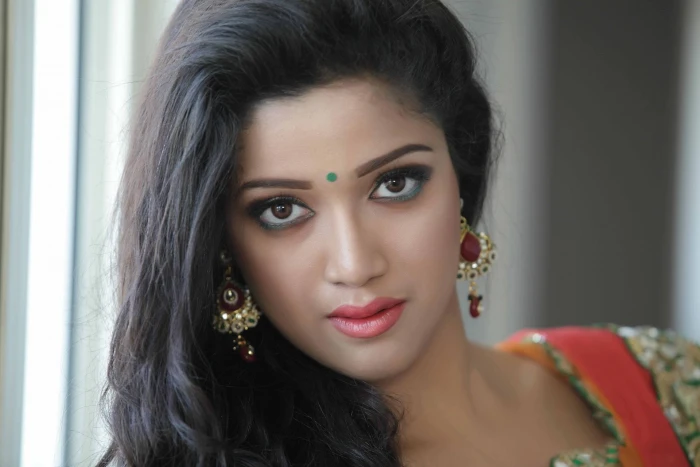 Actresses Abhirami Suresh Bollywood Brown Eyes Brunette
