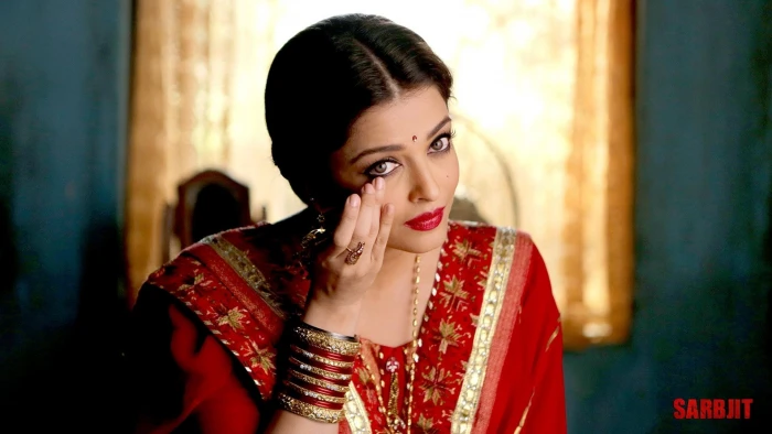 Actresses Aishwarya Rai Saree