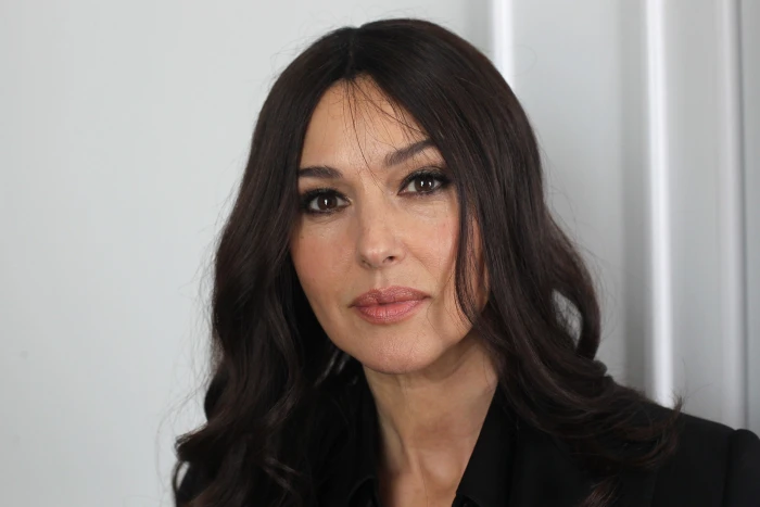 Actresses Monica Bellucci Black Hair Brown Eyes Face Italian 2k