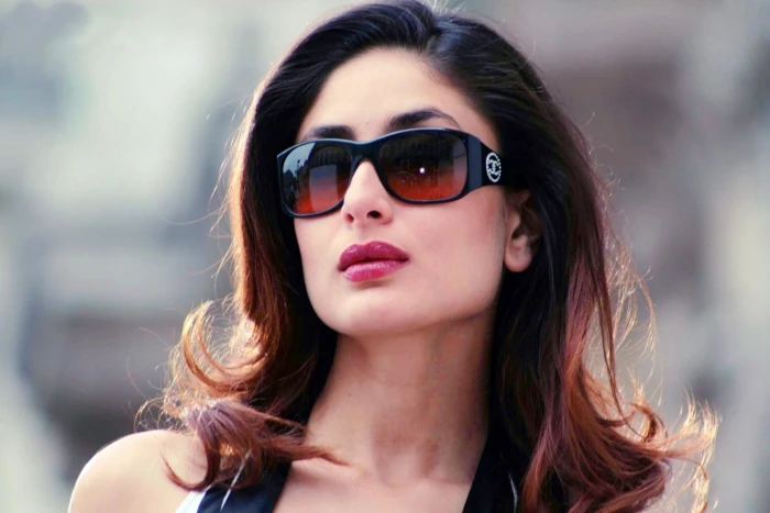 Actresses Kareena Kapoor Bollywood Sunglasses