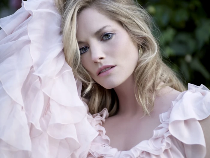 Actresses Sienna Guillory Blonde Celebrity English Girl