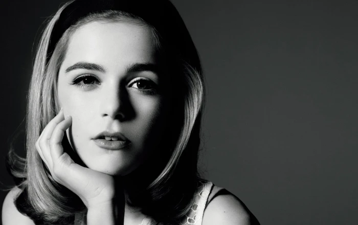 Actresses Kiernan Shipka Monochrome
