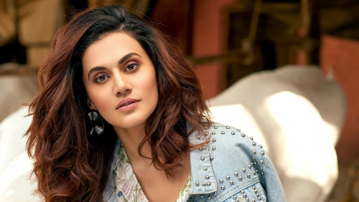Actresses Taapsee Pannu Brown Eyes Brunette Face Indian