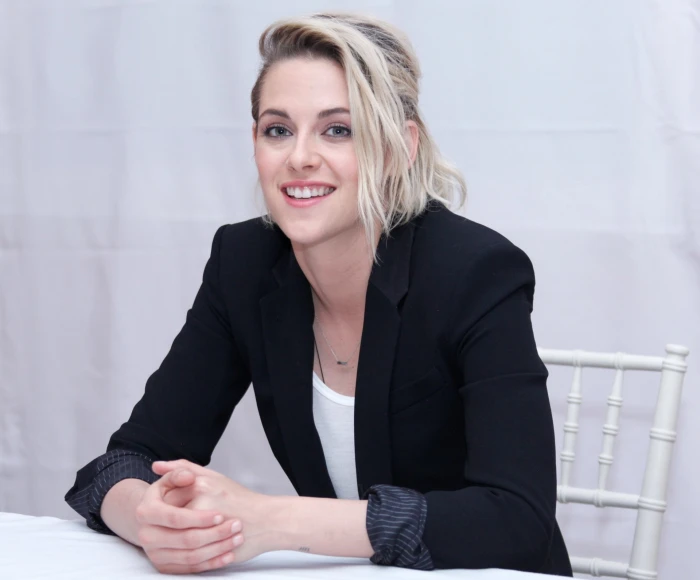 Actresses Kristen Stewart