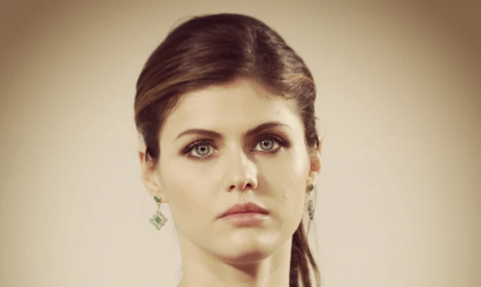 Alexandra Daddario women brunette face blue eyes portrait 2k