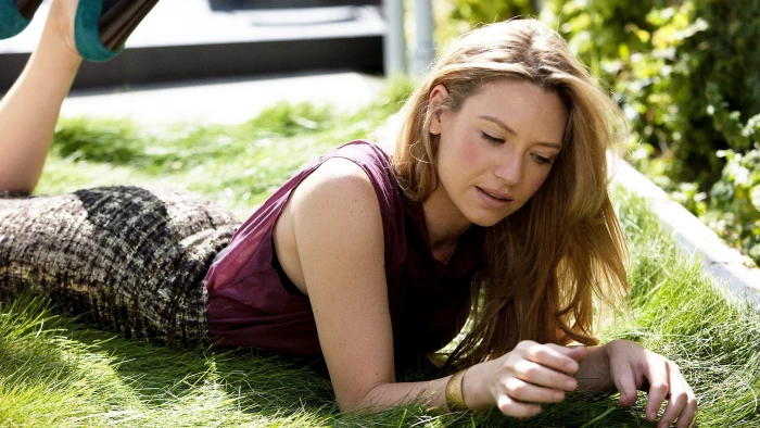 Anna Torv blonde Fringe TV series women actress grass