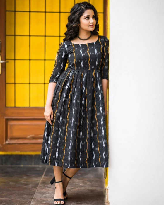 Anupama celebrity model actress Indian actors