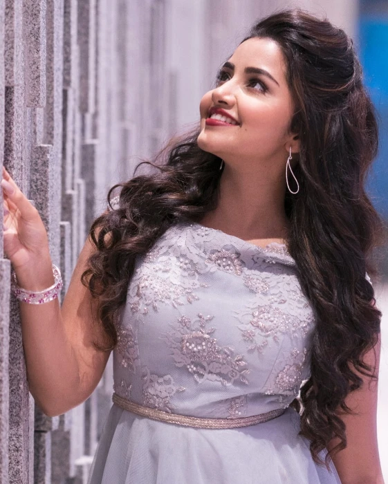 Anupama celebrity model actress