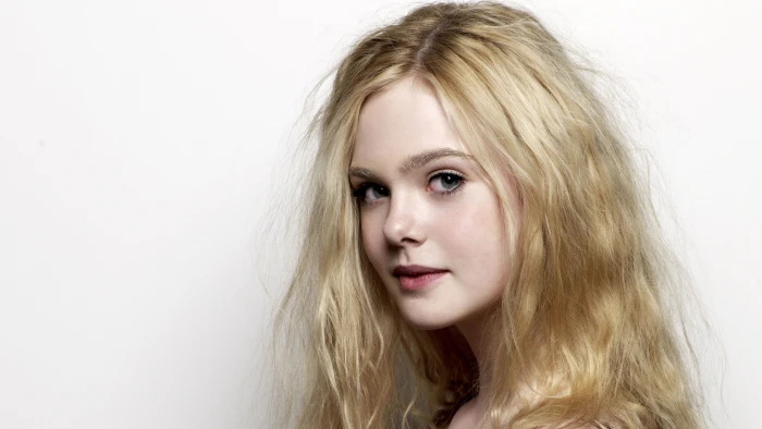 celebrity blonde actress Elle Fanning women 41 2k