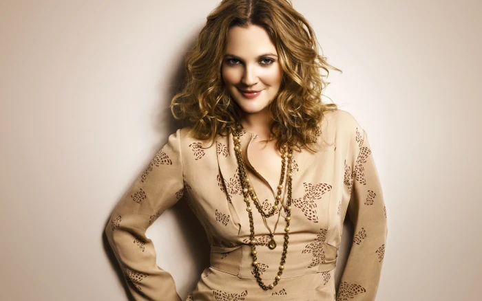 Drew Barrymore Smiling celebrity smile face actresses fashion model 2k