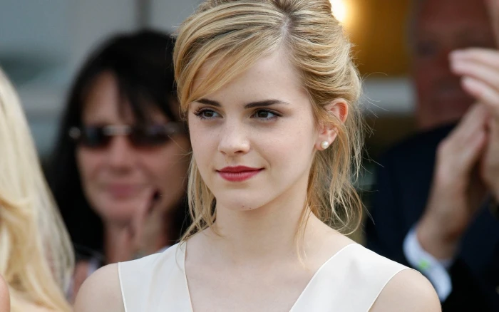 Emma Watson Actresses portrait beauty young adult hair headshot