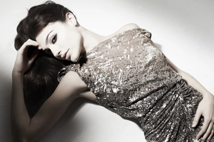 Gal Gadot actress women face makeup portrait looking at viewer 2k