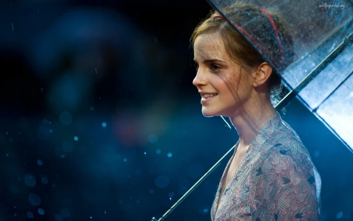 Emma Watson umbrella actress women celebrity smiling one person