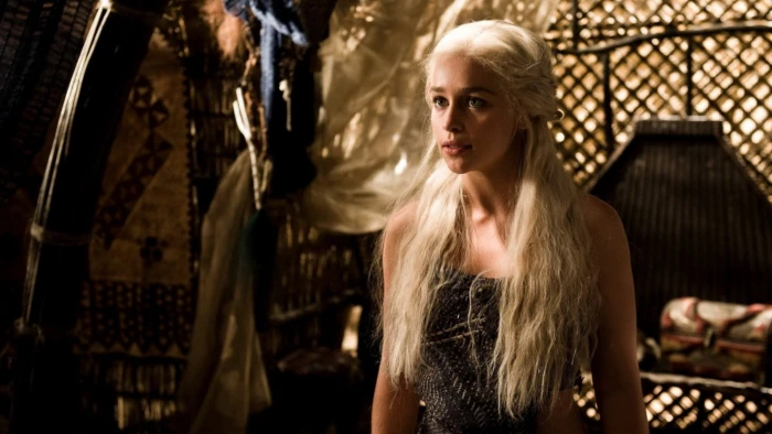 Game of Thrones Emilia Clarke women actress hair blond