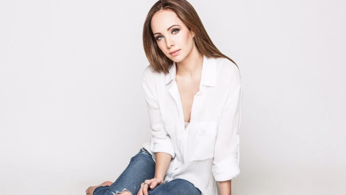 gray background brunette actress jeans Ksenia Solo one person