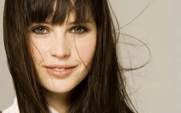 Felicity Jones actress brunette long hair straight