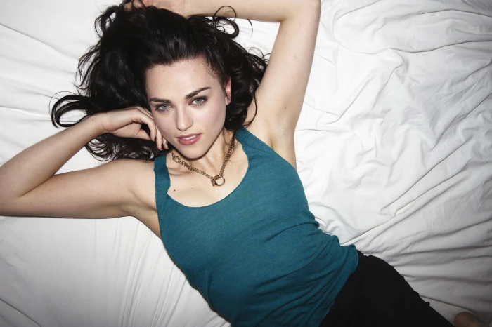 Irish actress Katie McGrath 2k 4k