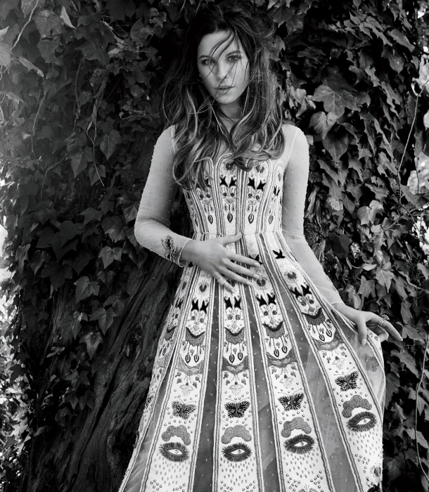 Kate Beckinsale actress women outdoors