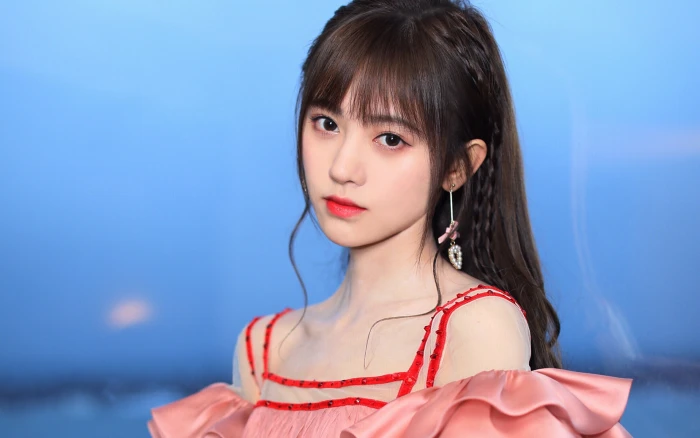 Kiku Ju Jingyi Idol actress singer women Chinese lipstick