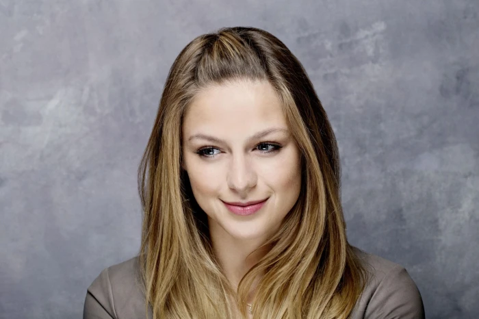 Melissa Benoist actress women portrait headshot looking at camera 2k