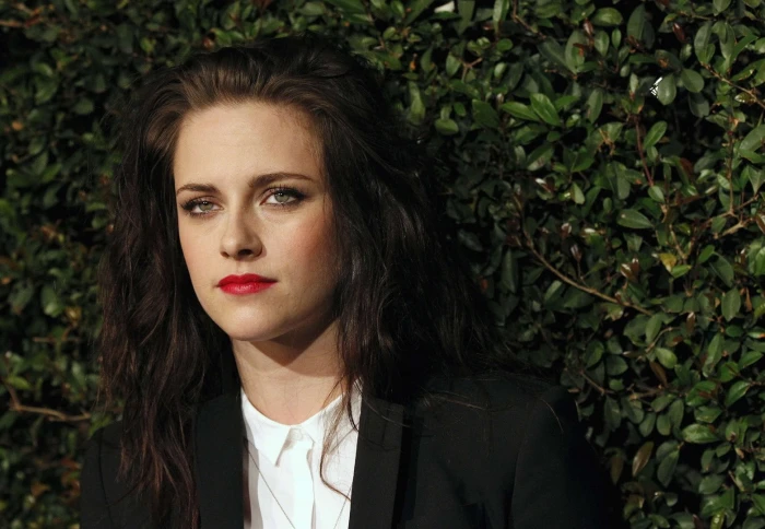Kristen Stewart actress women brunette red lipstick outdoors 48