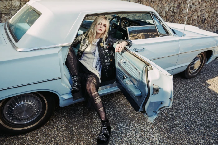 model stockings shoes actress jacket blonde car sitting 2k 4k 5k