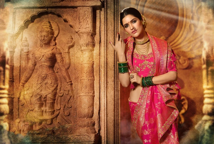 Models Vartika Singh Actress Black Hair Girl Indian Jewelry