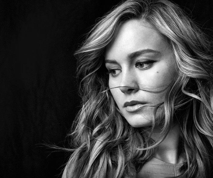 monochrome model women face Brie Larson actress looking away 2k