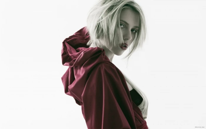 Scarlett Johansson women face actress celebrity simple background
