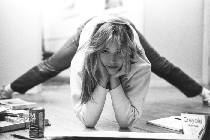 Sharon Stone women actress monochrome looking at viewer