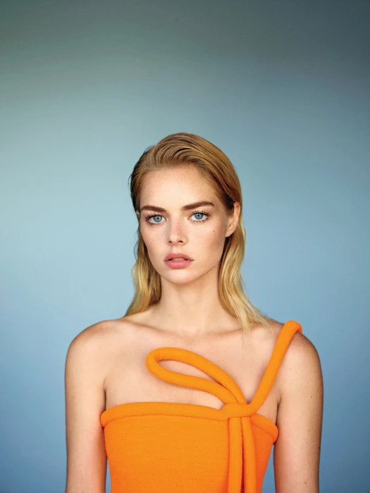 Samara Weaving actress blonde blue eyes simple background