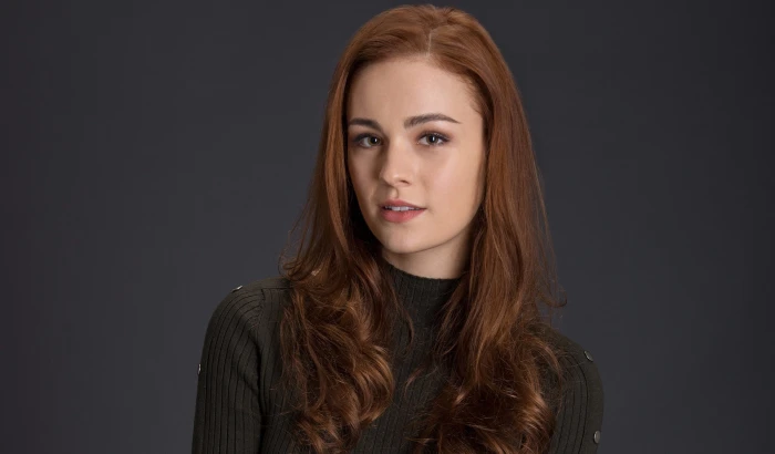 Sophie Skelton Outlander Actress 2k