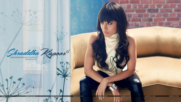 Stylish Shraddha Kapoor female celebrities bollywood actress