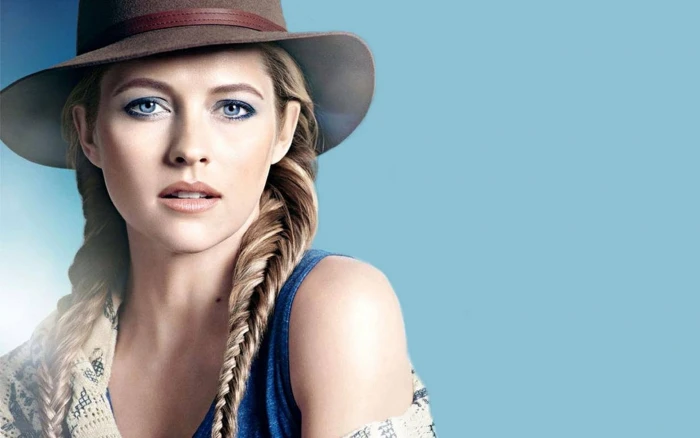Teresa Palmer Actress Hat 2k