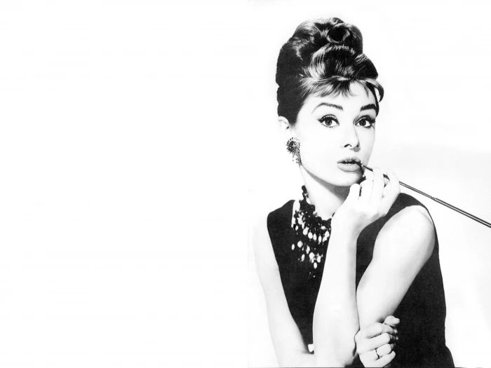 women Audrey Hepburn monochrome Holly Golightly movies 2k