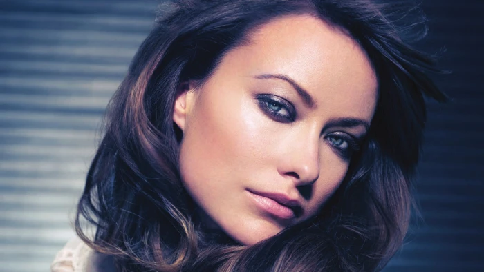 woman with brunette hair Olivia Wilde portrait Photoshop face