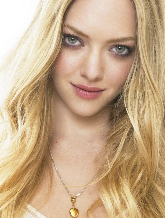 woman's face women blonde Amanda Seyfried closeup portrait