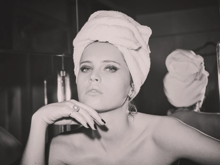 women Felicity Jones actress celebrity monochrome towel