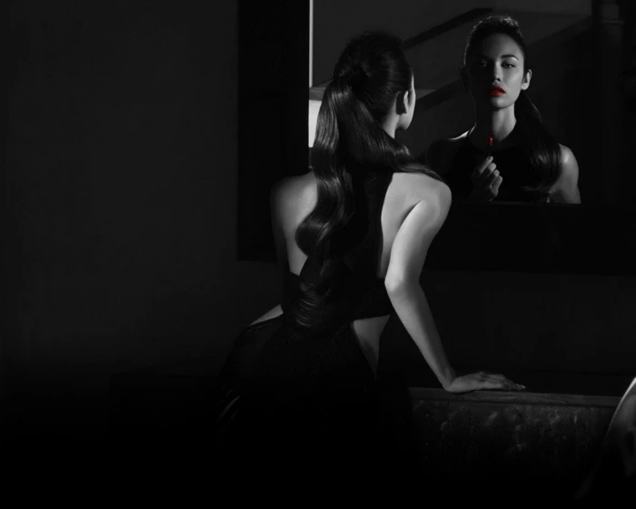 women's backless casual dress Actresses Olga Kurylenko