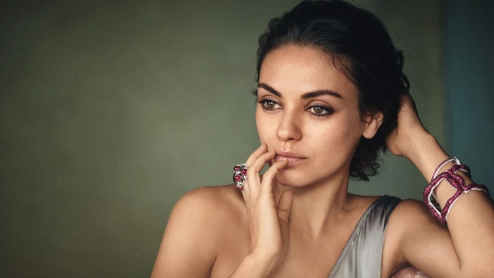 women Mila Kunis actress portrait eyeliner looking into the distance