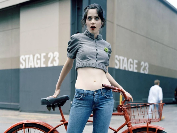 women Zooey Deschanel actress young adult one person transportation